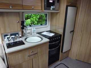 /photos/8732/1ac5bea4-836b-87d3-19b6-c23582ae9ddc_i320x240.jpg