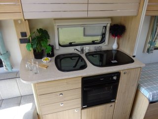 /photos/8732/302f522e-4910-4cb6-8cf5-f96b88fa94bd_i320x240.jpg