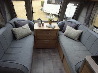 /photos/8732/3c97f9af-753b-0b51-096d-8a7351d06fcb_i320x240.jpg