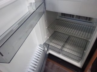 /photos/8732/72c1a174-bc45-353b-ef9e-e4add5b82dfb_i320x240.jpg