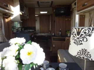/photos/8732/7a9f1be0-e72d-bf91-672a-3dd95c22d0a3_i320x240.jpg