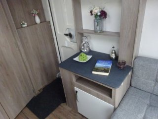 /photos/8732/85906155-6644-cbf2-6cf9-6ea47bee1603_i320x240.jpg