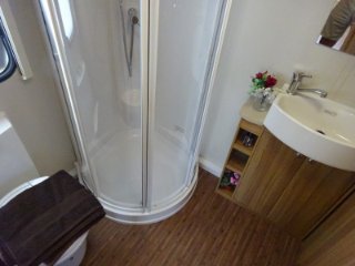 /photos/8732/9203d6d9-8f4a-2108-8d5e-62869ae15072_i320x240.jpg