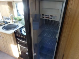 /photos/8732/937bd3a8-d018-ccb7-bded-12e835946d29_i320x240.jpg