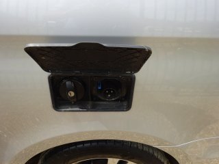 /photos/8732/98d1452c-742e-e113-c9bc-94038ca9cc7a_i320x240.jpg