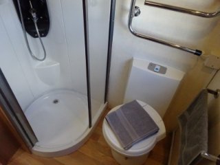 /photos/8732/a9d02999-5560-135f-2a5f-59600abf470f_i320x240.jpg