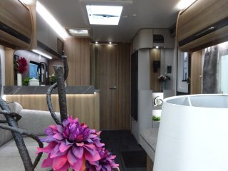 /photos/8732/bcd2fe28-cf21-0ee4-117f-852471d13b9e_i320x240.jpg
