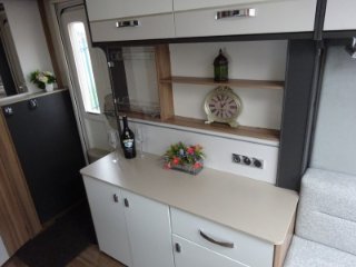 /photos/8732/c26fc7cf-df1d-0fce-8171-811c50d3b3e7_i320x240.jpg