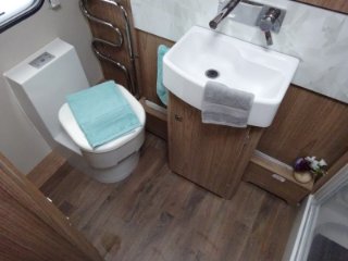 /photos/8732/c68d4783-e299-077c-ab98-17c6ee5d32a4_i320x240.jpg