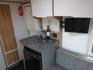 /photos/8732/ce95b552-5979-4abb-34fe-f348101d945b_i320x240.jpg